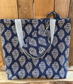 Indigo- Bagru Navy And White Leaf   Handmade Fabric Tote Bag Set